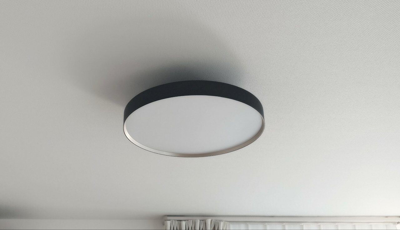 ART WORK STUDIO GLOW 6000（ブラック×ゴールド）